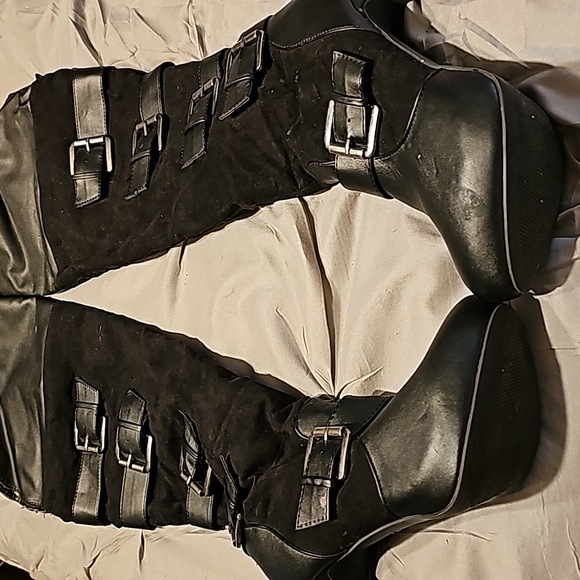 CINDEE Shoes - WOMEN'S OVER THE KNEE PLATFORM BOOTS